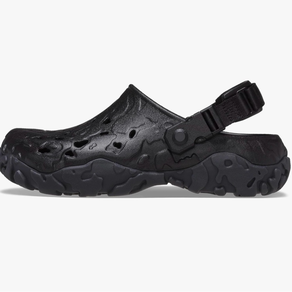 Crocks Unisex All-Terrain Atlas Clog size 7M/9W black NWOT